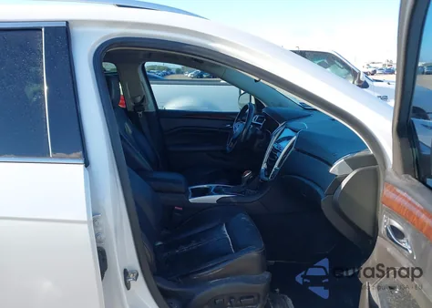 2013 Cadillac Srx Luxury Collection z USA, uszkodzony, nr VIN 3GYFNGE39DS594720